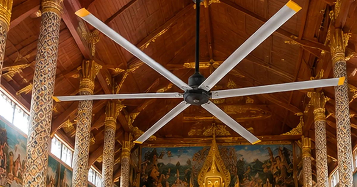 พัดลมยักษ์ HVLS ใต้หลังคาอุโบสถไทย
