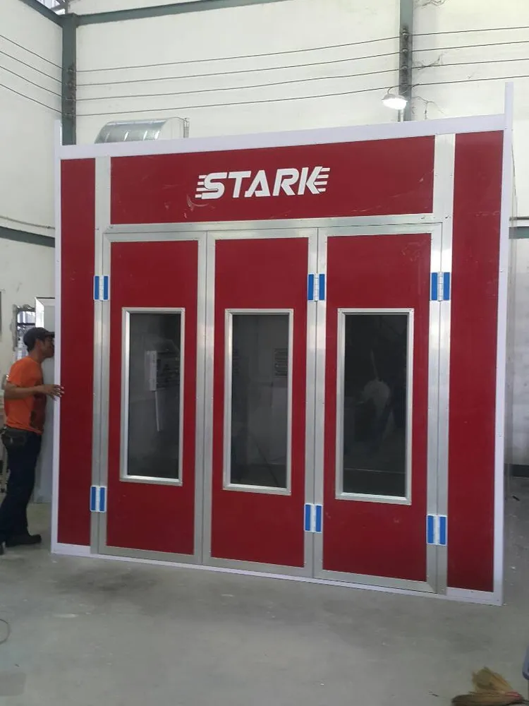ห้องพ่นสีขนาดเล็ก STARK สีแดง ประตูหน้า 3 บาน